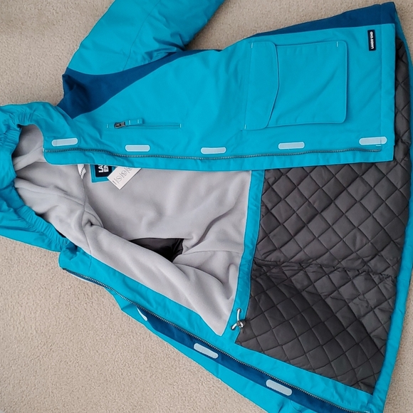 Girls size 14 (large) Lands' End Winter coat - Picture 4 of 10